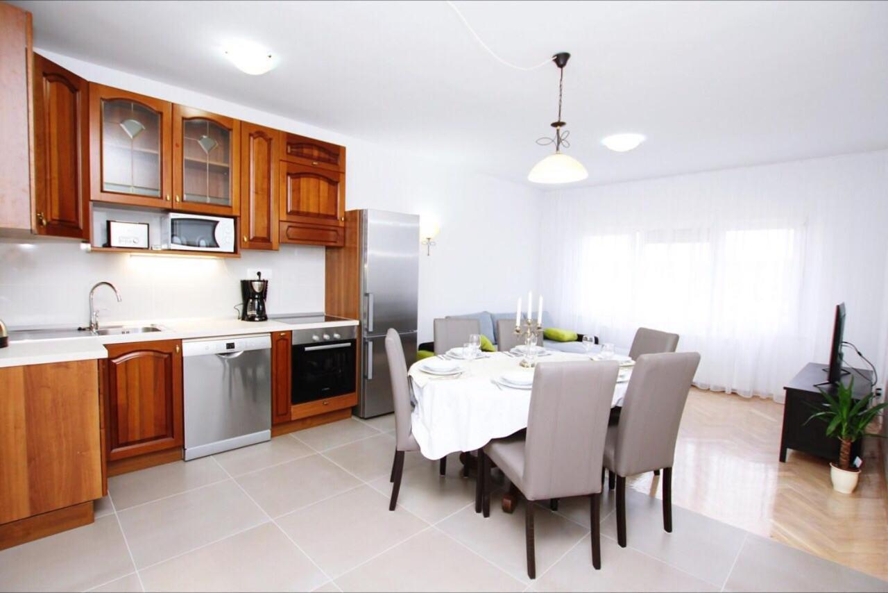 Apartmant Milan โตรกีร์ ภายนอก รูปภาพ